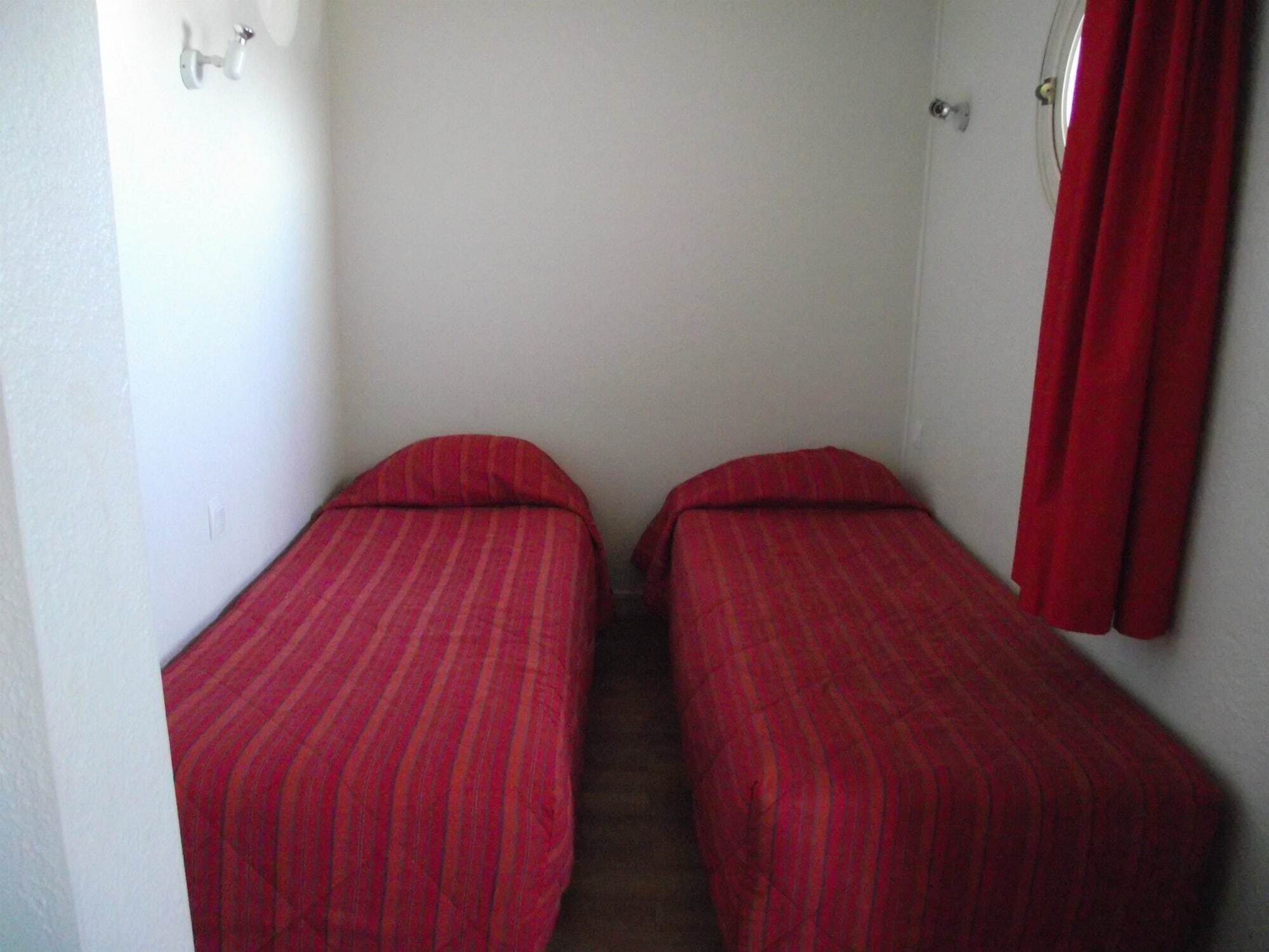 Hotel Premiere Classe Troyes - Saint Luc